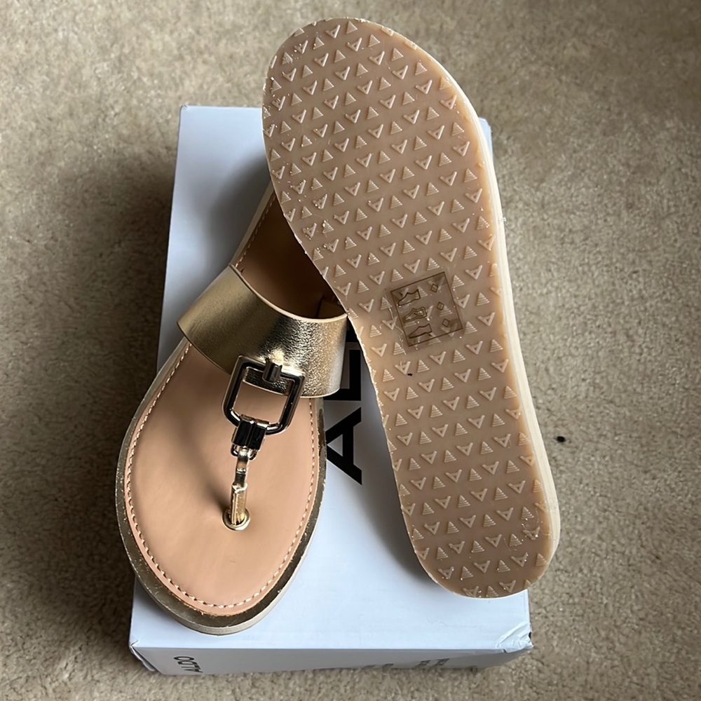Aldo Sandals